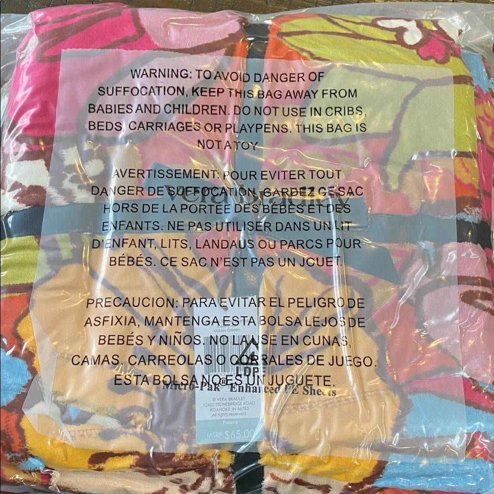 🌸Vera Bradley Throw 50